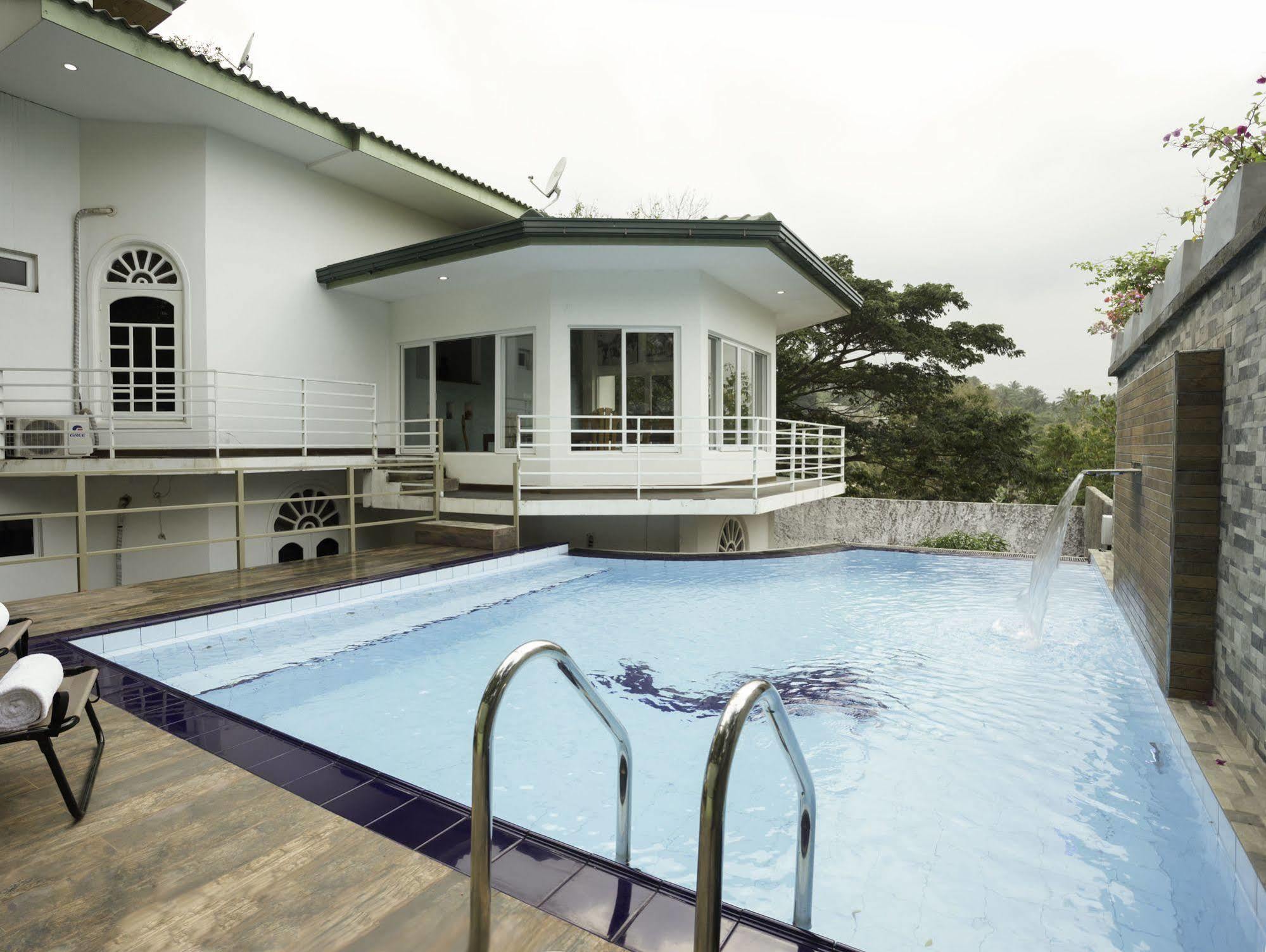 Winter Villa Kandy Buitenkant foto