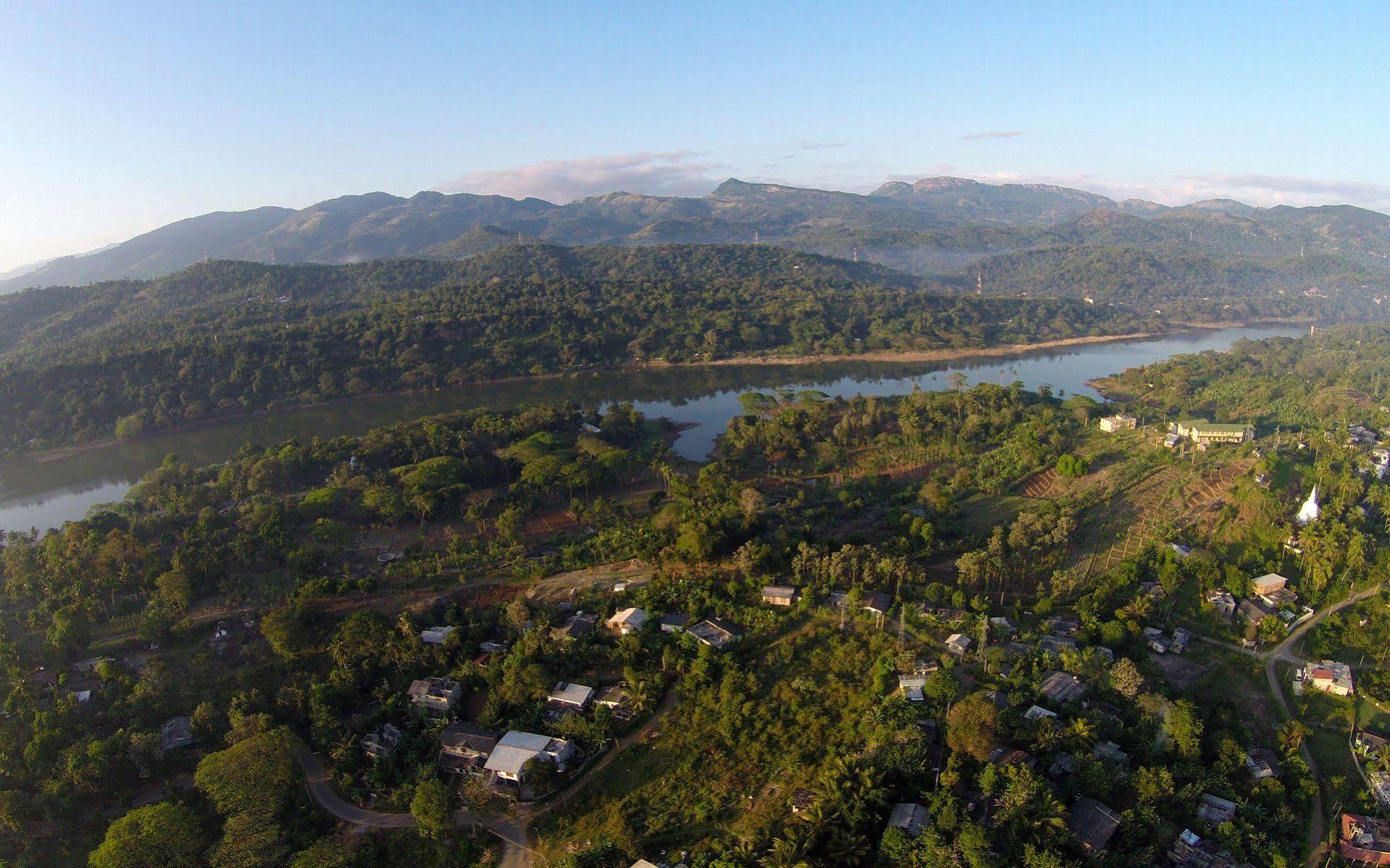 Winter Villa Kandy Buitenkant foto